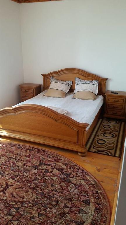 Casa Lorena Sarata-Monteoru Luaran gambar